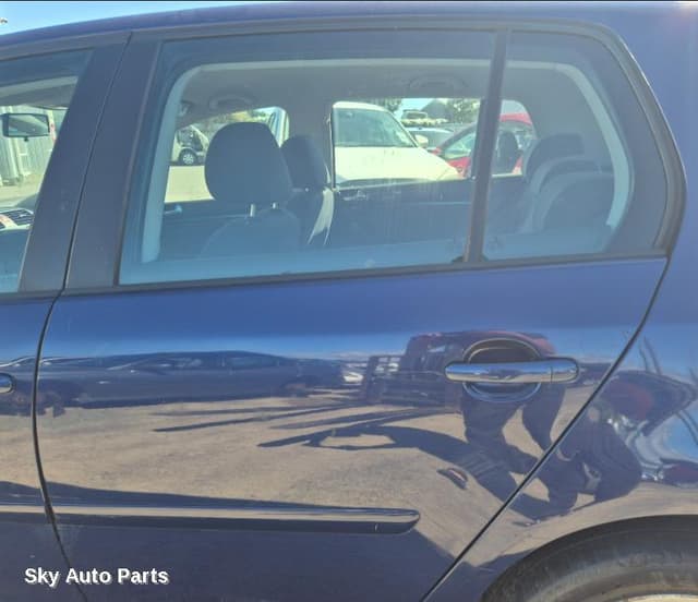 Left Rear Door/Sliding