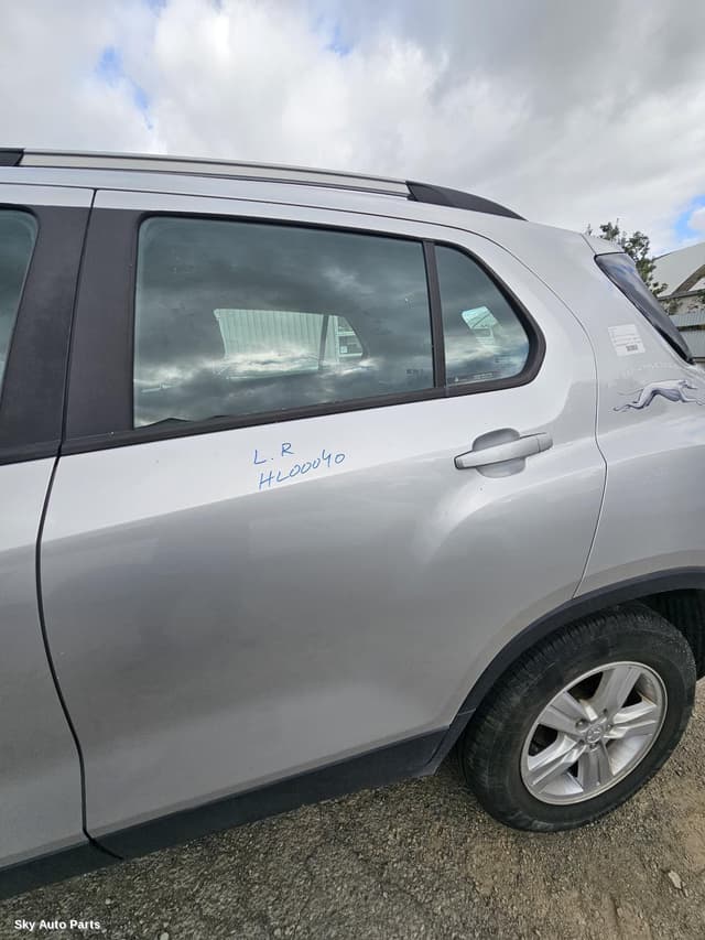Left Rear Door/Sliding