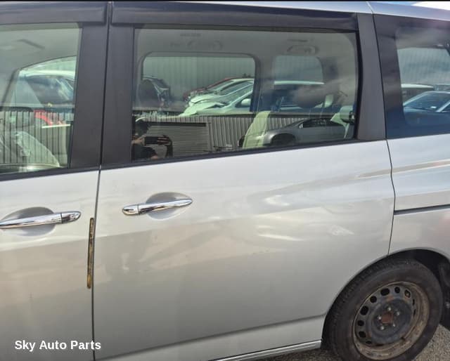 Left Rear Door/Sliding