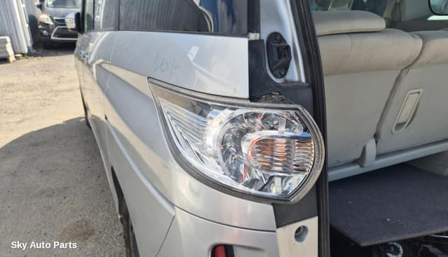 Left Taillight