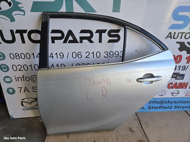 Left Rear Door/Sliding