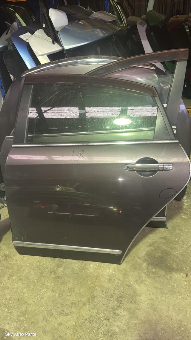 Left Rear Door/Sliding
