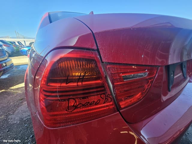 Left Taillight