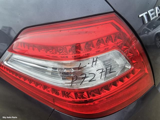 Left Taillight