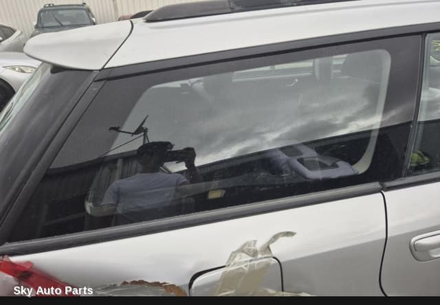 Right Rear Side Glass