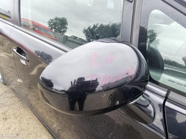 Right Door Mirror