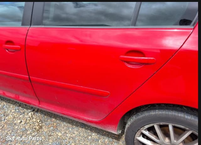 Left Rear Door/Sliding