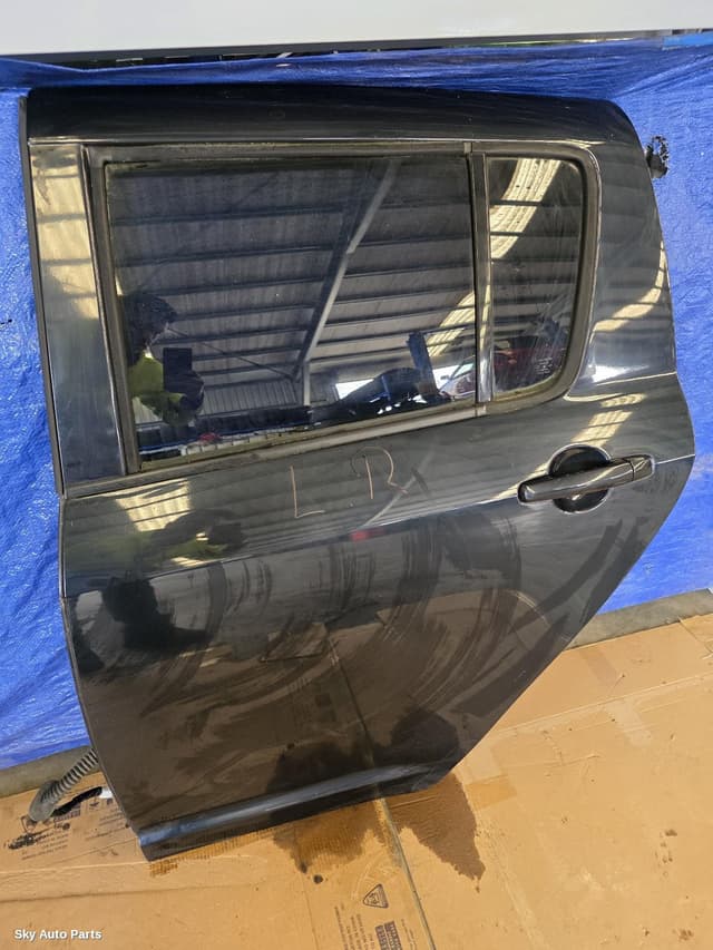 Left Rear Door/Sliding