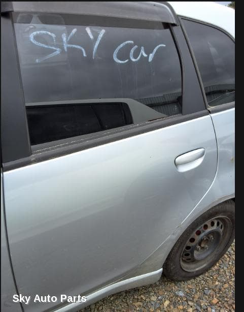 Left Rear Door/Sliding