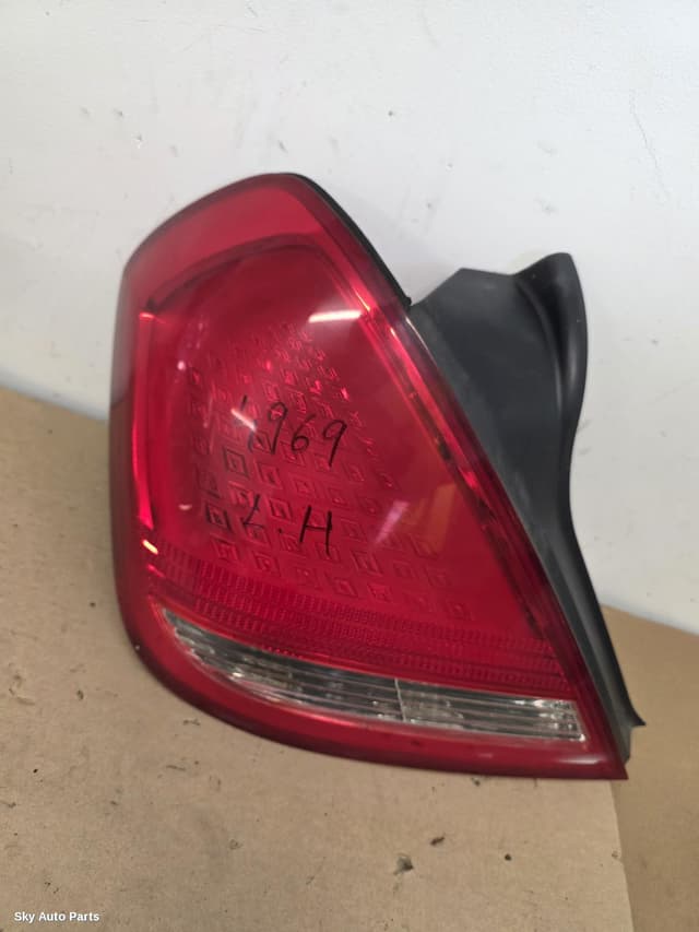 Left Taillight