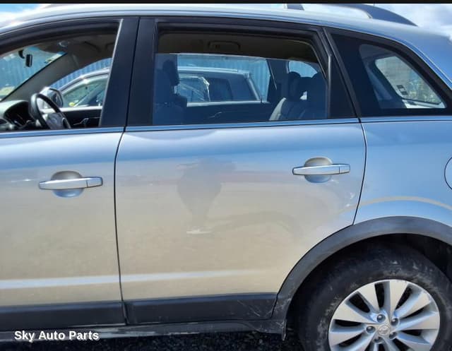 Left Rear Door/Sliding