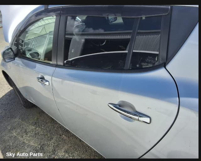 Left Rear Door/Sliding