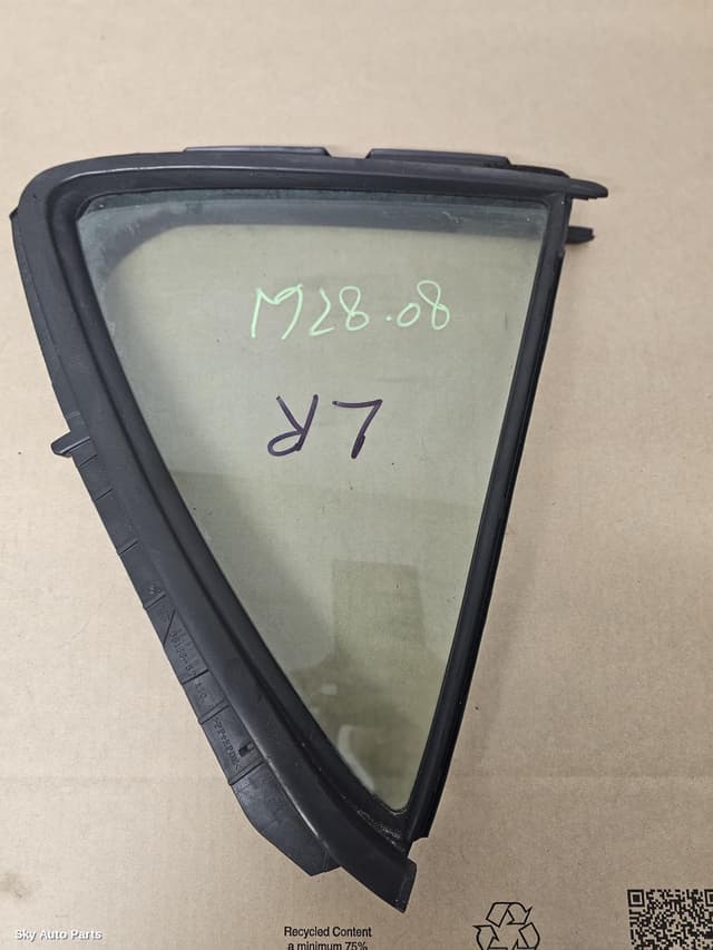 Left Rear 1/4 Door Glass