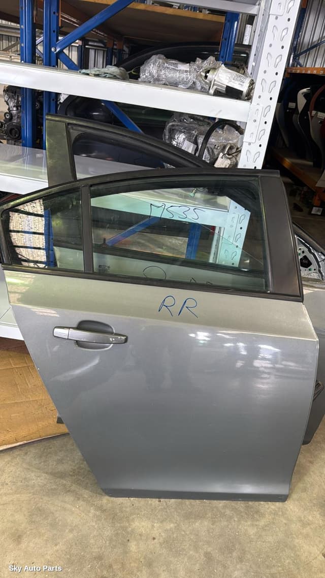 RIGHT_REAR_DOOR_SLIDING