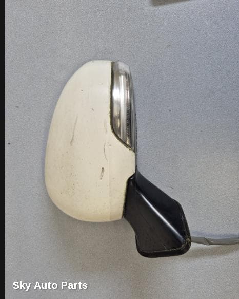 Left Door Mirror