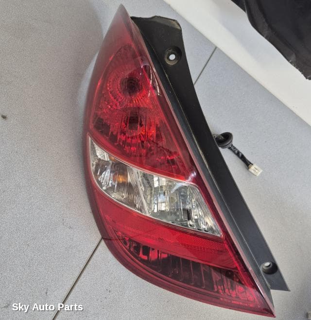 Left Taillight