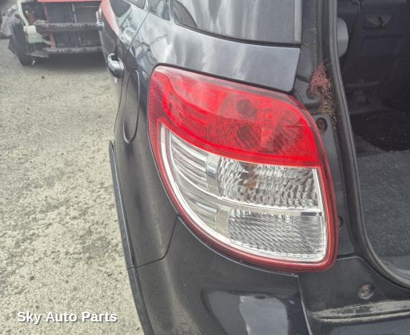 Left Taillight