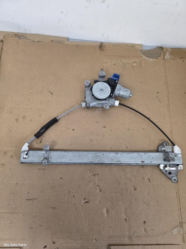 Right Front Window Reg/Motor