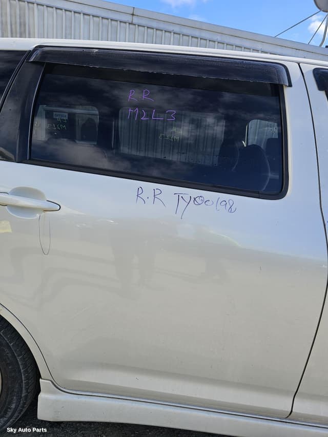 RIGHT_REAR_DOOR_SLIDING