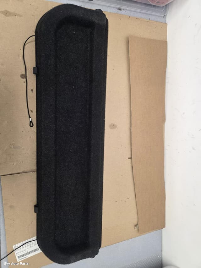PARCEL_SHELF_CARGO_BLIND