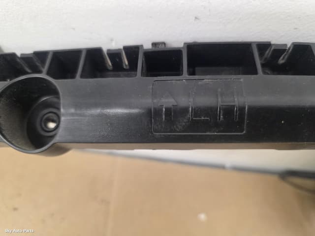 R/Bar Bracket/Reinfo