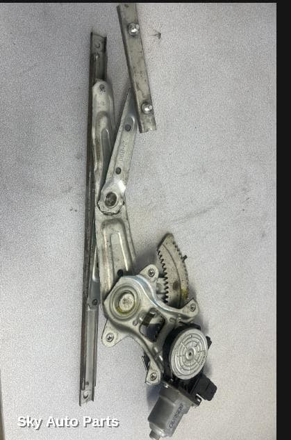Left Rear Wnd Reg/Motor