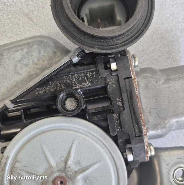 Right Front Window Reg/Motor