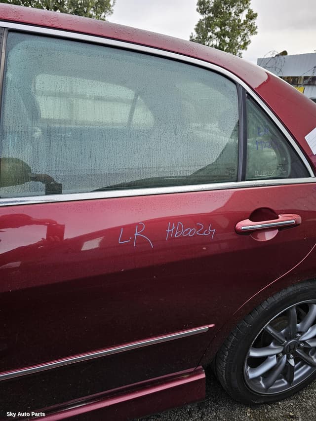 Left Rear Door/Sliding