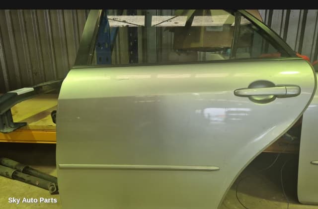 Left Rear Door/Sliding