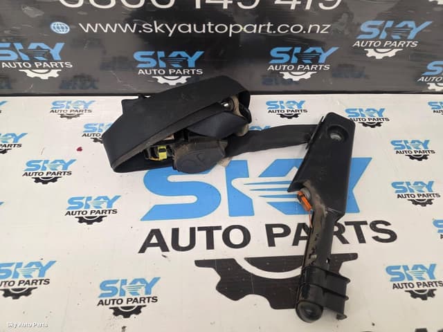 Seatbelt/Stalk