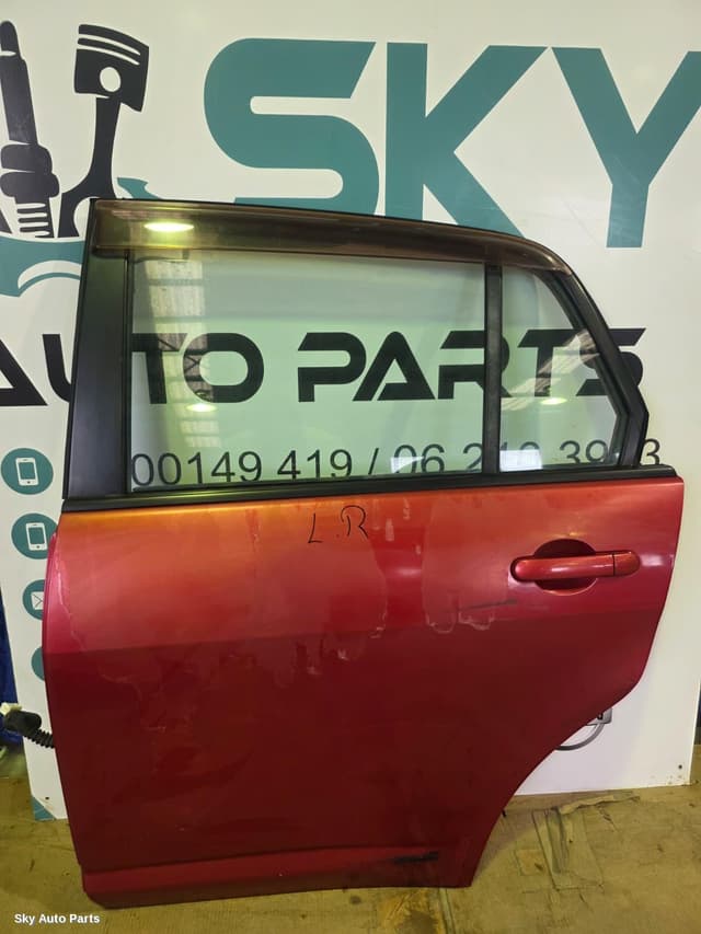 Left Rear Door/Sliding