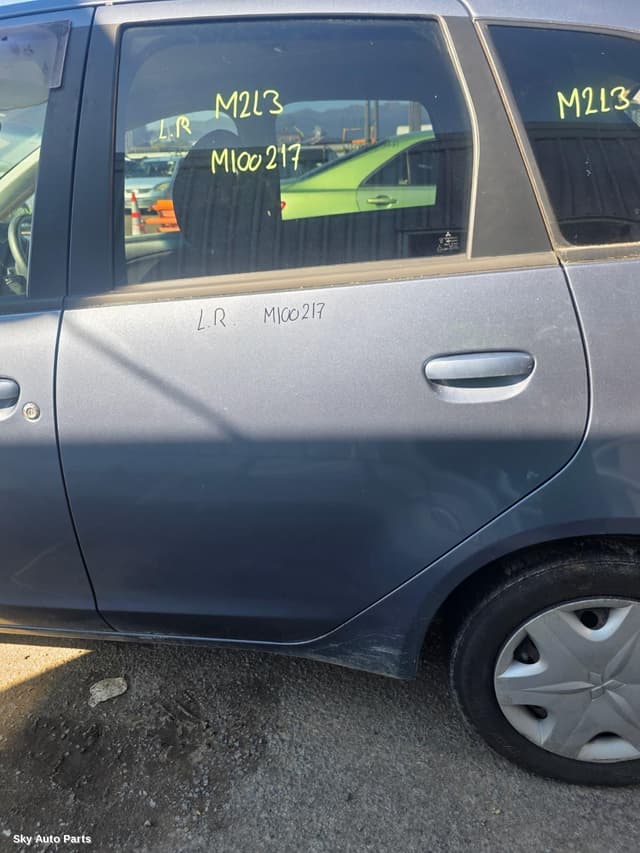 Left Rear Door/Sliding