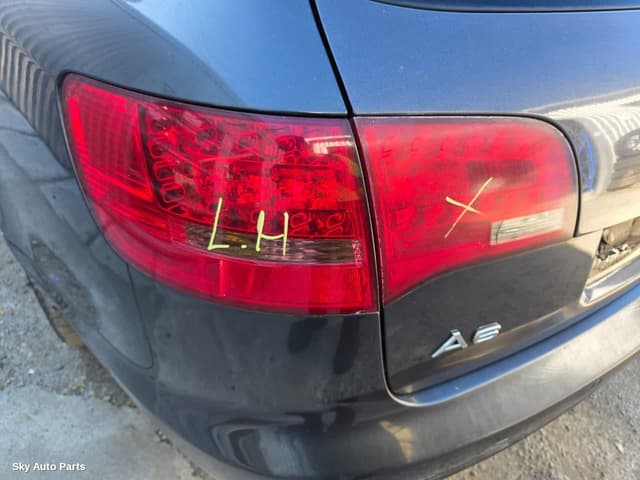 Left Taillight
