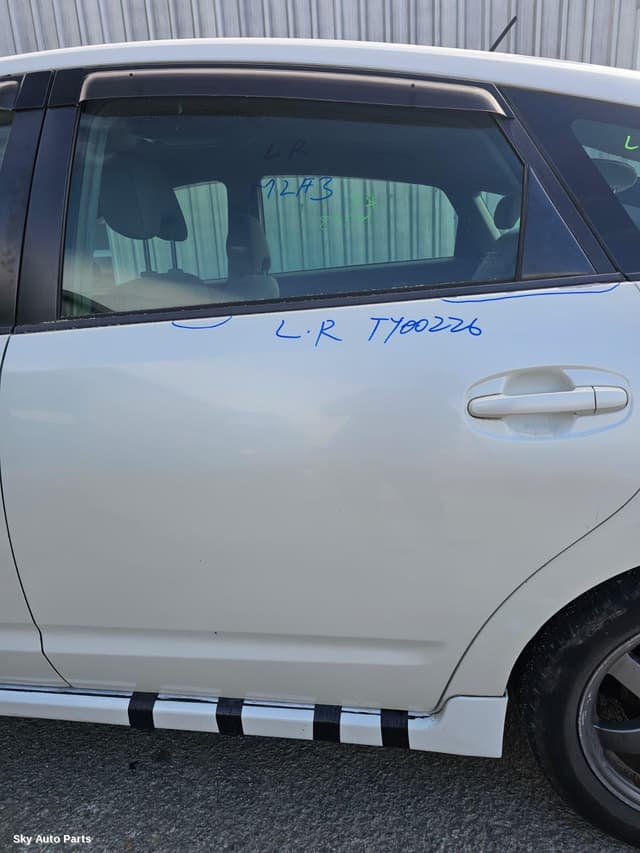 Left Rear Door/Sliding