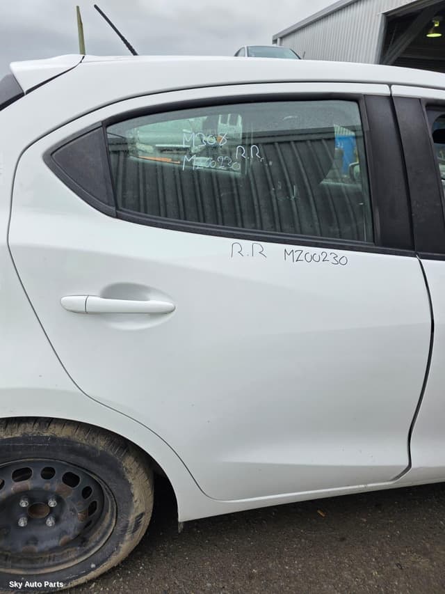 RIGHT_REAR_DOOR_SLIDING