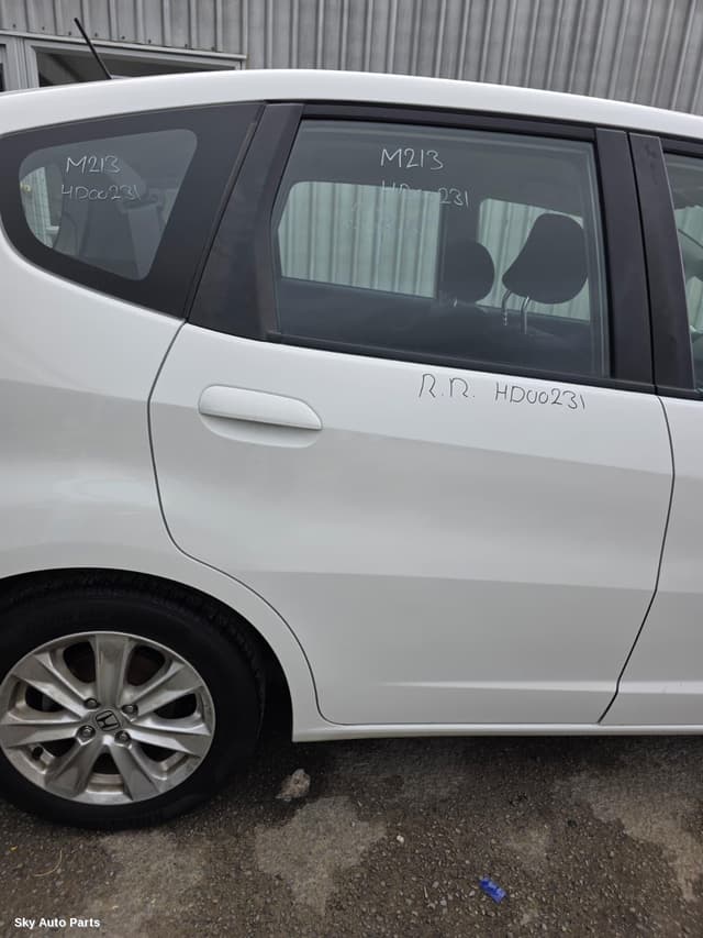 RIGHT_REAR_DOOR_SLIDING
