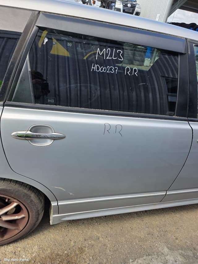 RIGHT_REAR_DOOR_SLIDING