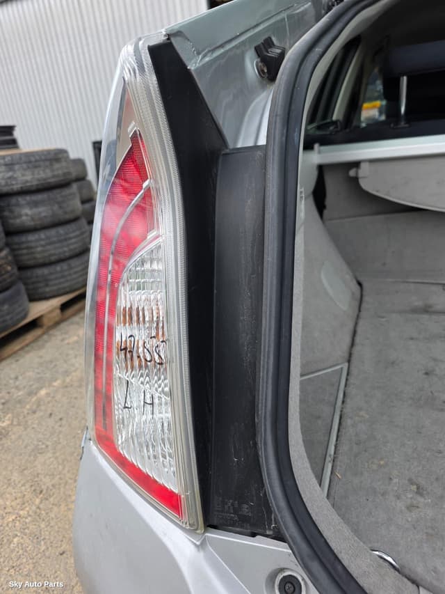 Left Taillight